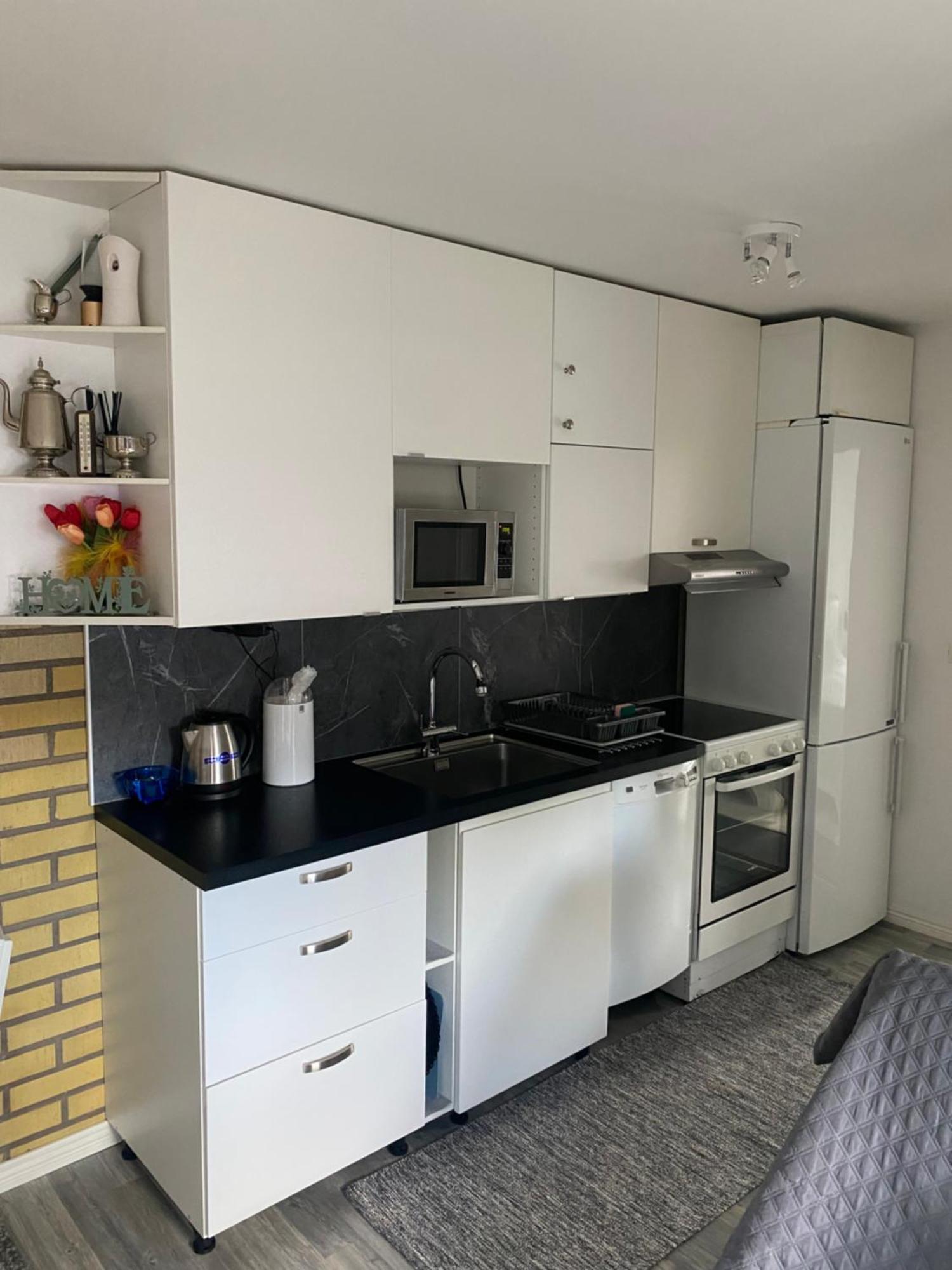 Videdal Apartment 2 Rooms - Own Entrance & Free Parking Malmö Esterno foto